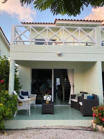 Blue Lagoon Apartment