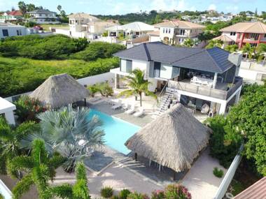 La Royal Penthouse Apartment Jan Thiel