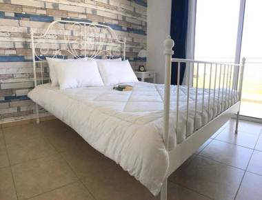 Mythical Sands Resort - Antonios