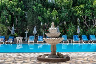 Apollonia Holiday Apartments - Serviced Hotel Apartments