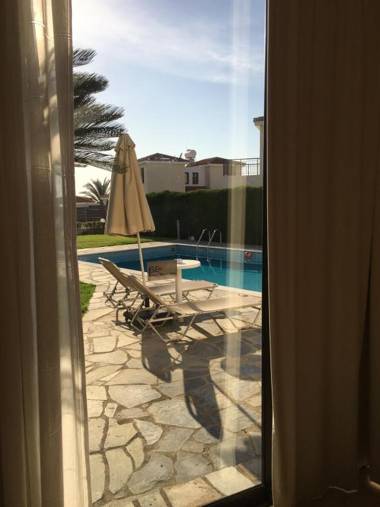 Platzia Beach Villas