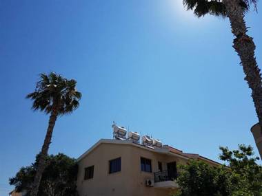 Charalambous Apartment