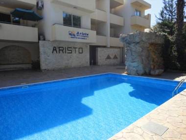 Paphos Holiday Home