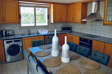 Luxury Villa Phaedra