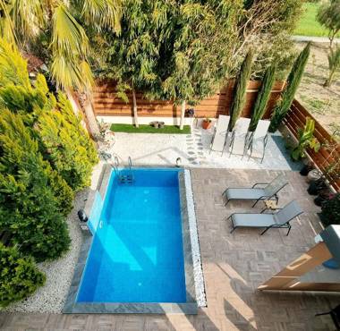 Shanti Paphos Holiday House