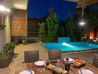 Shanti Paphos Holiday House