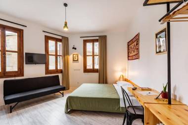 Djumba Hotel & Cafe