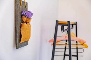 Luxury One-Bedroom Apartment with Private Garden Lukomorye E3