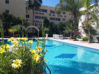 Tasiana Hotel Apartment Complex