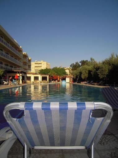 Sunquest Gardens Holiday Resort