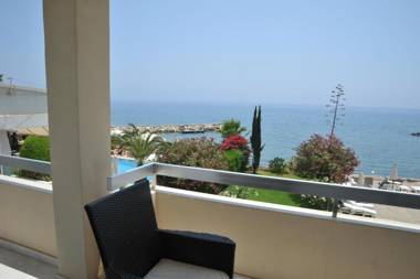 Gulf Palace Apartments