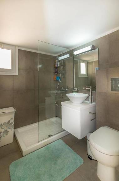 Limanaki Beach Aparment