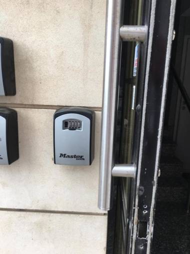 Alex Beach Apartment 33