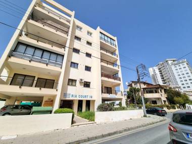 Sunset Springs Apartment