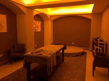 Jasmine Court Hotel & Casino