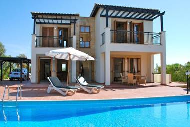3 bedroom Villa Oleander with private pool and garden Aphrodite Hills Resort