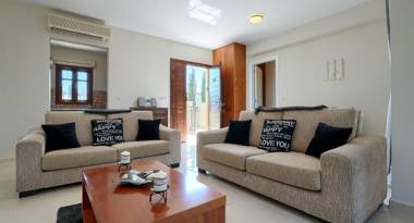 2 bedroom Apartment Assia with communal pool Aphrodite Hills Resort