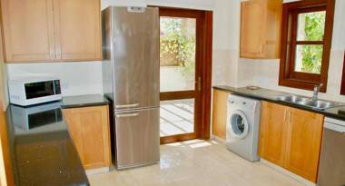 4 bedroom Villa Thrasos with private infinity pool Aphrodite Hills Resort