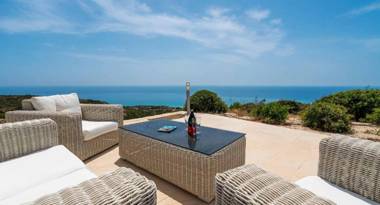 Villa Idalium - stunning front line villa with panoramic sea views