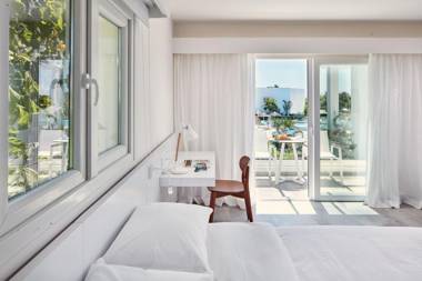 So White Club Resort