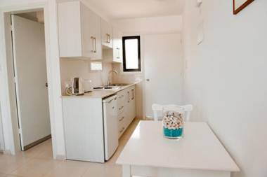 Simos Magic Beach Hotel Apts