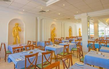 Tsokkos Gardens Hotel