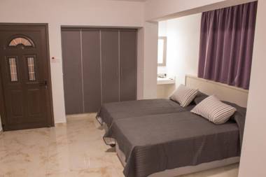 Makronissos Beach Studio