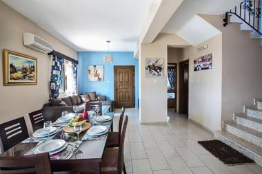 Villa Aspro Enas - Stunning 3 Bedroom Ayia Thekla Villa with Private Pool and Sea Views