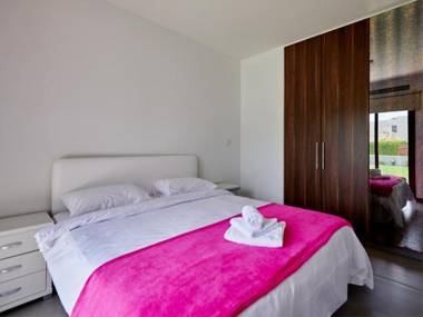 Angie Luxury Beach Villas