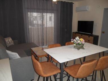 Family and Friends Flat close to the sea Free Internet