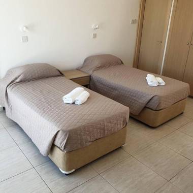 Napa Charles Apartments