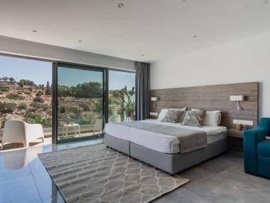 Ideal vacation studio near the beach in sunny Ayia Napa All yours