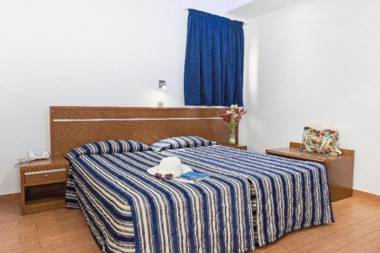 Loutsiana I & II Deluxe Apartments