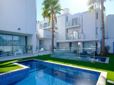 Charming 1-bedroom apartment in sunny Ayia Napa All yours