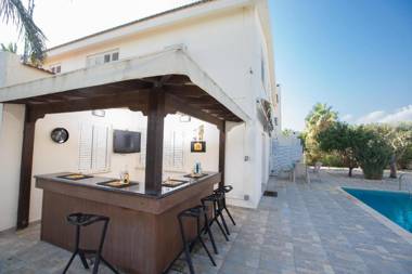 Ayia Napa Holiday Villa At26