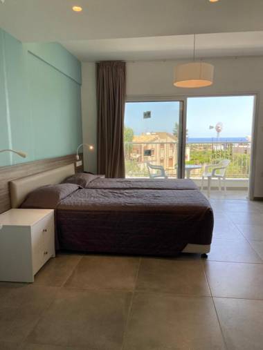 Sweet Memories Hotel Apts