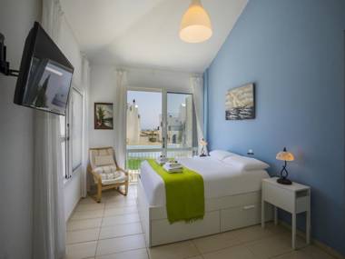 Asteria Villa by the Sea