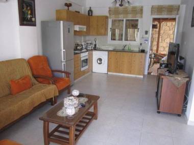 Papantonia Complex Villa 17