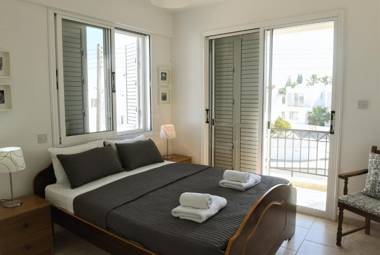 Kalamies Beach Villas