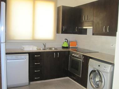 Polyxenia Isaak Villa Heaven Pernera