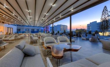 The Blue Ivy Hotel & Suites