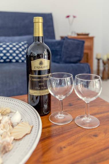 UNDER THE PASSION FRUIT TREE!