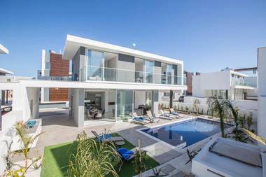 Olivine Sea Pearl Villas