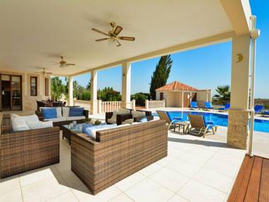 Villa Asklipi Titan - Exquisite Luxury 5 Bedroom Villa with Private Pool - Pool Table