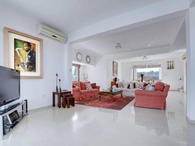 Villa Asklipi Titan - Exquisite Luxury 5 Bedroom Villa with Private Pool - Pool Table
