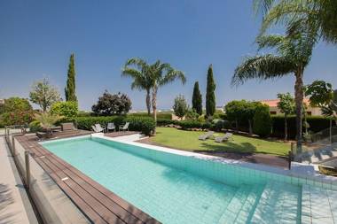 Villa Protaras Sunshine Stylish 4BDR Villa with Pool Close to Fig Tree Bay Beach