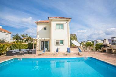 Villa Protaras Kentro Lovely 3BDR Protaras Villa with private pool Close to Fig Tree Bay