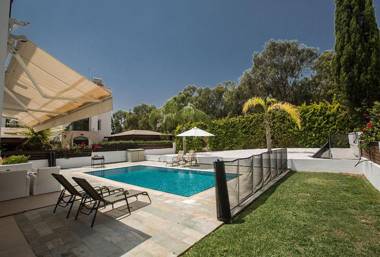 Villa Konno - Stunning 3 Bedroom Protaras Villa with Pool - Close to Konnos Beach