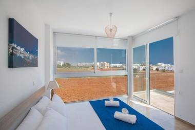 Villa Manta Platina - Brand New Luxury 3 Bedroom Protaras Villa with Private Pool