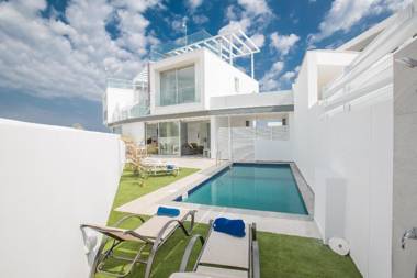 Villa Prol23 New and Modern 2bdr Protaras Villa with Pool Close to the Beach